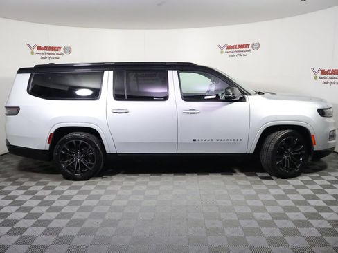Used 2024 Jeep Grand Wagoneer L Series II w/ Quick Order Packagew 28T AWD/4WD image 3