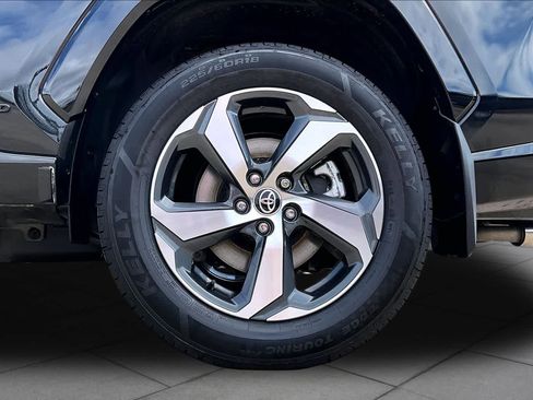 Used 2023 Toyota RAV4 SE w/ Weather & Moonroof Package AWD/4WD image 11