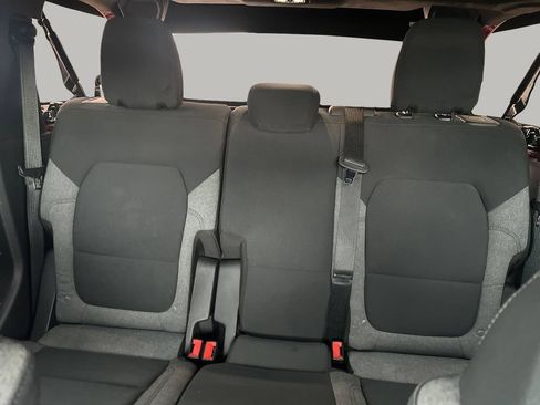 Used 2021 Ford Bronco Big Bend w/ Sasquatch Package AWD/4WD image 11