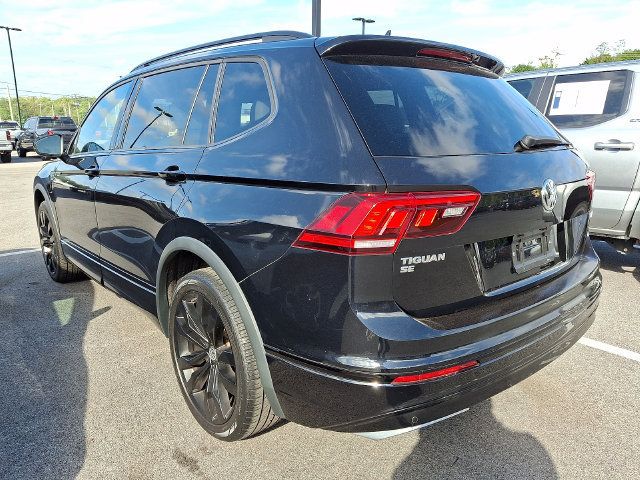 Used 2021 Volkswagen Tiguan SE R-Line AWD/4WD image 4