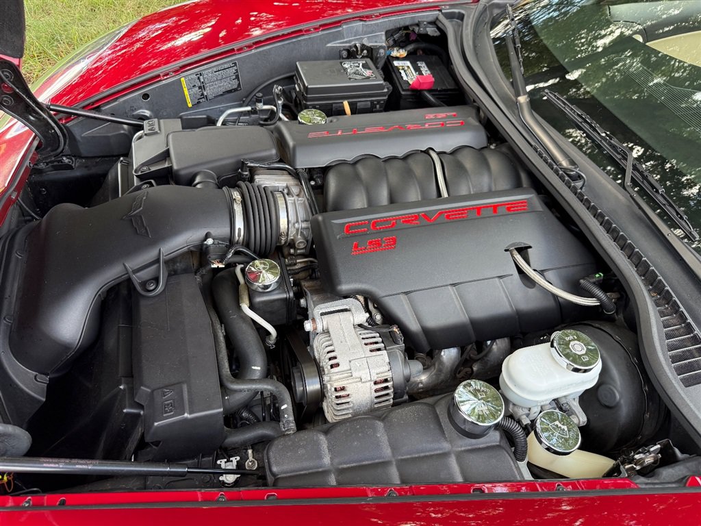 Used 2010 Chevrolet Corvette Grand Sport w/ Preferred Equipment Group RWD image 78