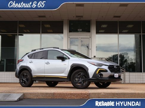 Used 2025 Subaru Crosstrek 2.5i Sport AWD/4WD image 2
