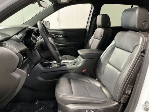 Used 2023 Chevrolet Traverse RS AWD/4WD image 14