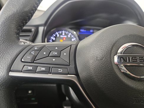 Used 2020 Nissan Rogue S w/ Special Edition Package image 15