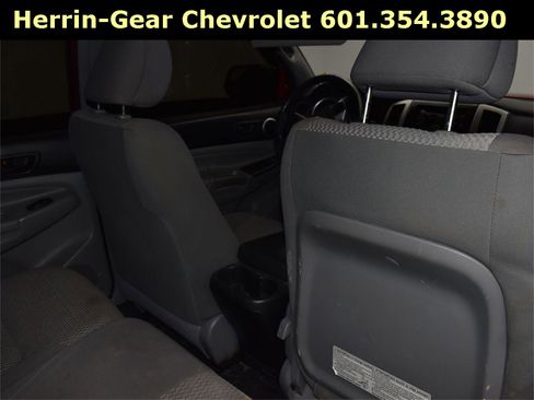 Used 2012 Toyota Tacoma PreRunner image 20