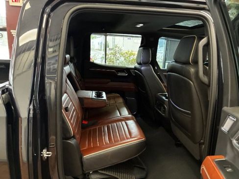 Used 2024 GMC Sierra 1500 Denali Ultimate AWD/4WD image 39