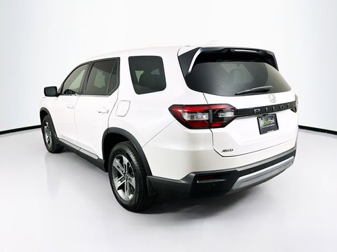 Used 2024 Honda Pilot EX-L image 5