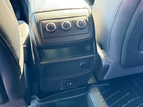 Used 2017 Chevrolet Traverse LT w/ True North Edition AWD/4WD image 28