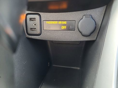 Used 2021 Chevrolet Trax LS FWD image 22