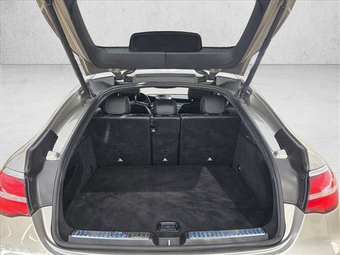 Used 2019 Mercedes-Benz GLC 300 4MATIC Coupe image 24