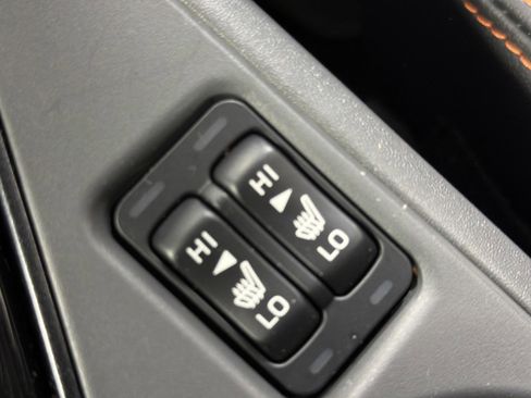 Certified 2024 Subaru Crosstrek 2.5i Limited w/ Crosstrek Mirror Package image 32