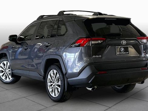 Used 2023 Toyota RAV4 XLE Premium FWD image 11