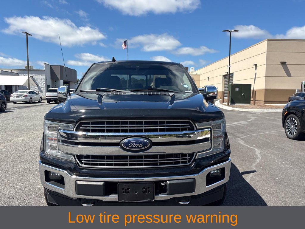 Used 2018 Ford F150 Lariat w/ Equipment Group 502A Luxury AWD/4WD image 4