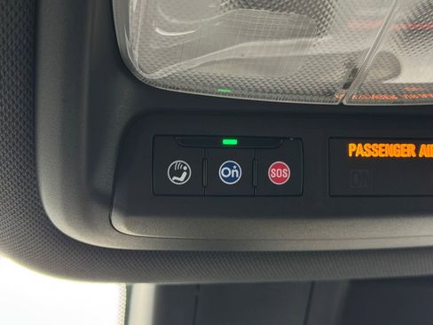 Used 2024 Chevrolet TrailBlazer RS image 28