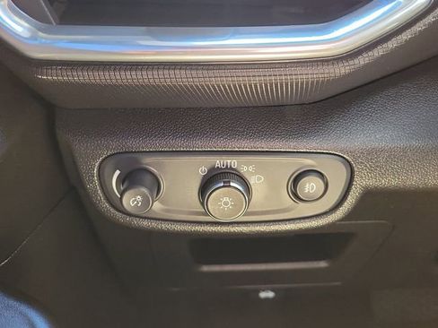 Used 2023 Chevrolet TrailBlazer LT w/ Convenience Package image 22