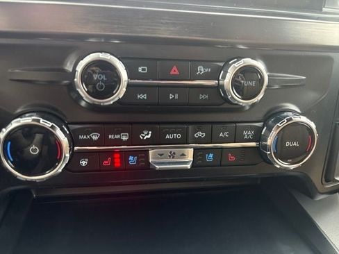 New 2026 Ford F250 Lariat w/ Lariat Premium Package AWD/4WD image 23