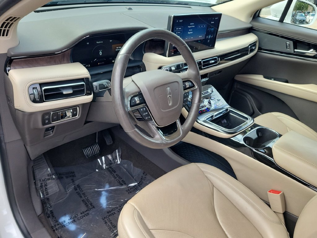 Used 2023 Lincoln Nautilus Reserve FWD image 21