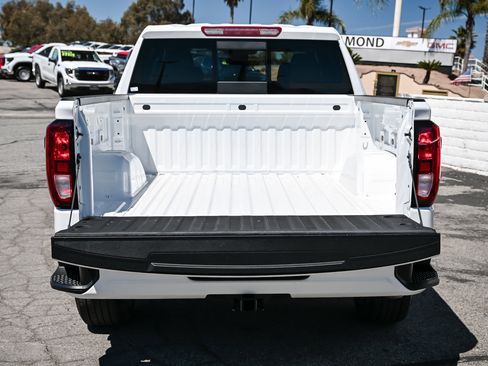 Used 2025 GMC Sierra 1500 Elevation w/ Preferred Package image 16