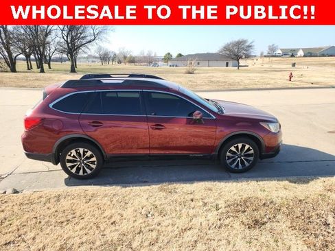 Used 2015 Subaru Outback 2.5i Limited image 2