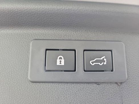 Certified 2023 Subaru Forester Limited image 35