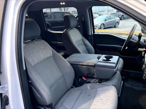 Used 2021 Ford F150 XLT w/ XTR Package image 8