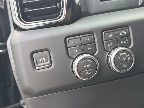 New 2026 GMC Sierra 1500 Denali AWD/4WD image 31