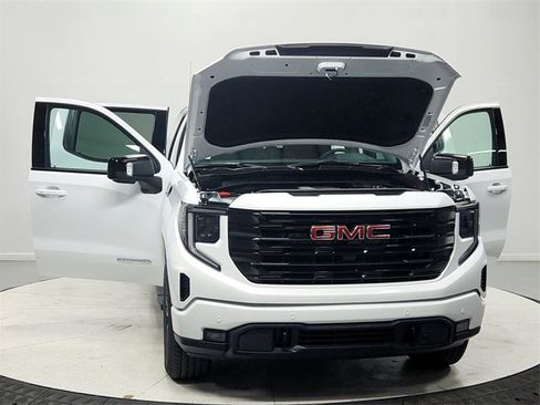 New 2026 GMC Sierra 1500 Elevation w/ Elevation Premium Package image 10
