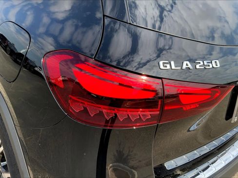 New 2025 Mercedes-Benz GLA 250 image 6