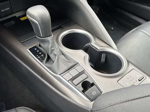 Certified 2024 Toyota Camry XLE FWD image 31