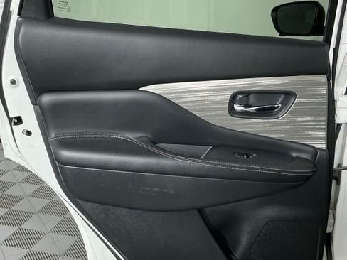Used 2018 Nissan Murano Platinum FWD image 20