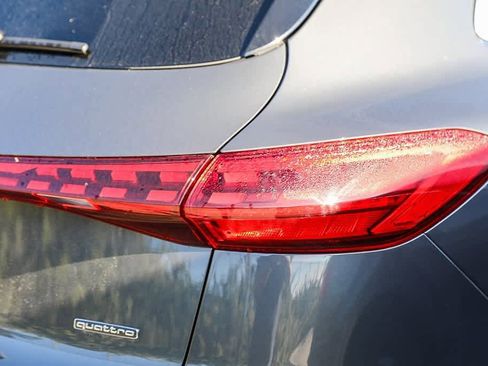 Certified 2025 Audi Q5 Premium Plus w/ Premium Plus image 11