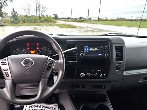 Used 2016 Nissan NV 2500 SL w/ Technology Package image 13