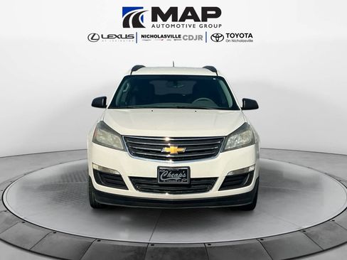 Used 2015 Chevrolet Traverse LS FWD image 8