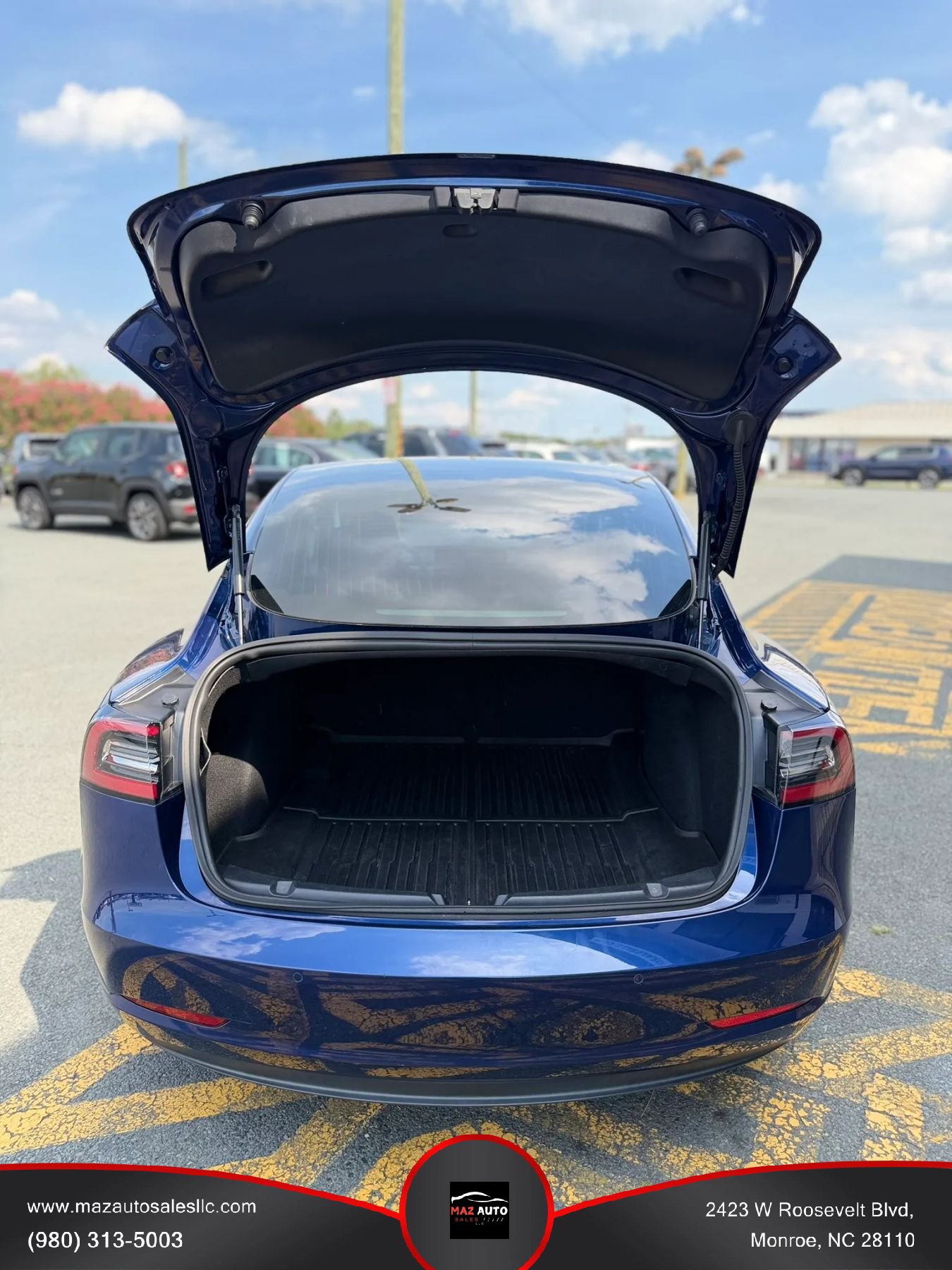 Used 2018 Tesla Model 3 Mid Range RWD image 14