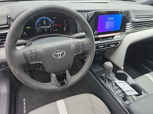 New 2026 Toyota Camry SE image 15