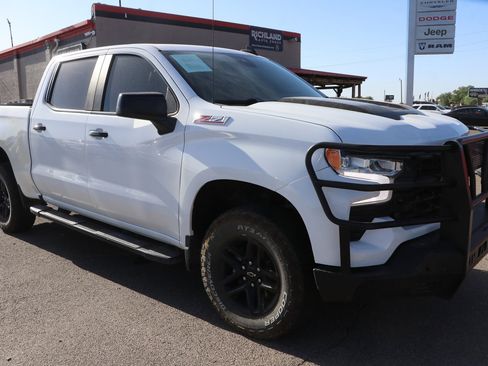 Used 2023 Chevrolet Silverado 1500 LT Trail Boss w/ Protection Package AWD/4WD image 1