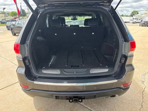 Used 2017 Jeep Grand Cherokee Limited AWD/4WD image 35