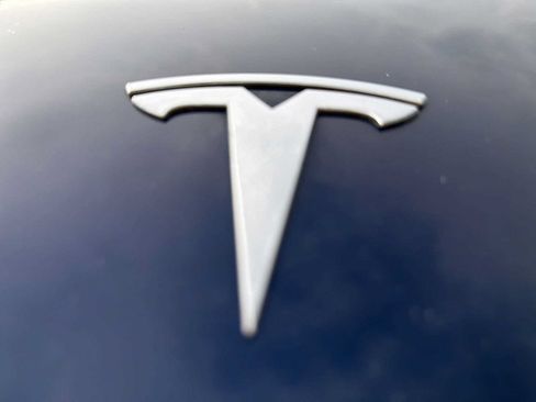 Used 2018 Tesla Model 3 Long Range AWD/4WD image 15