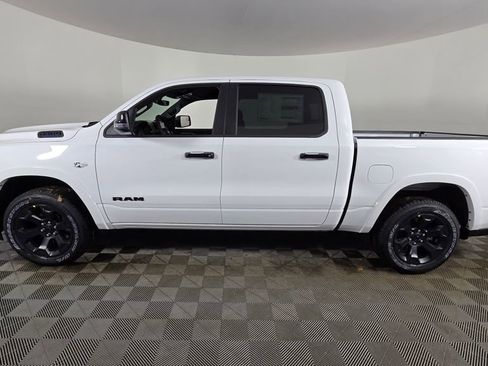 New 2026 RAM 1500 4x4 Crew Cab image 4