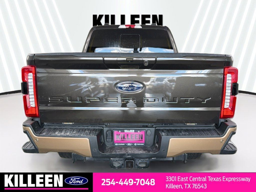 Used 2024 Ford F250 Lariat w/ Lariat Ultimate Package AWD/4WD image 8