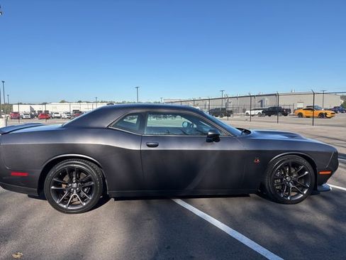Used 2022 Dodge Challenger R/T Scat Pack w/ Plus Package image 5