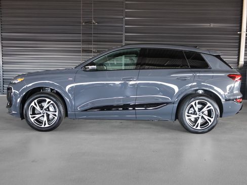 New 2027 Audi Q6 e-tron Premium Plus AWD/4WD image 16