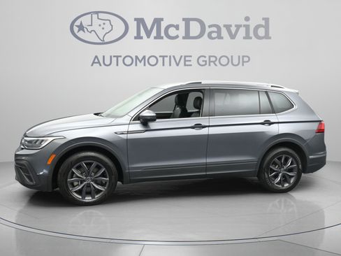 Used 2023 Volkswagen Tiguan SE FWD image 5
