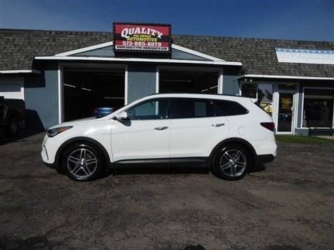 Used 2017 Hyundai Santa Fe AWD w/ Cargo Package image 1