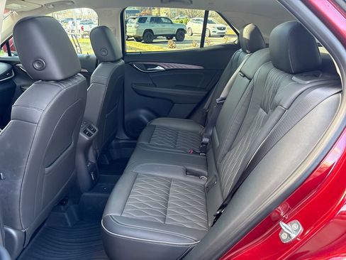 Certified 2021 Buick Envision Avenir image 44