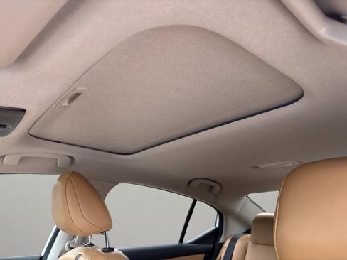 Used 2024 Nissan Sentra SV w/ SV Premium Package FWD image 23