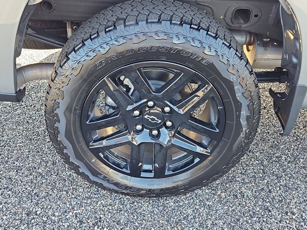 Certified 2026 Chevrolet Silverado 1500 RST w/ RST Select Package AWD/4WD image 9