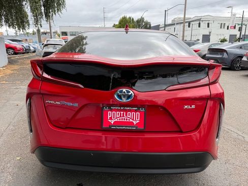 Used 2020 Toyota Prius Prime XLE FWD image 6