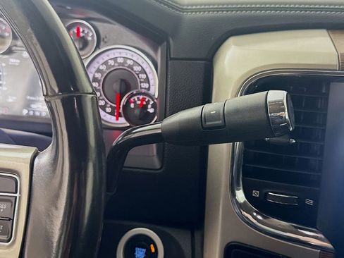 Used 2017 RAM 2500 Laramie w/ Convenience Group AWD/4WD image 21