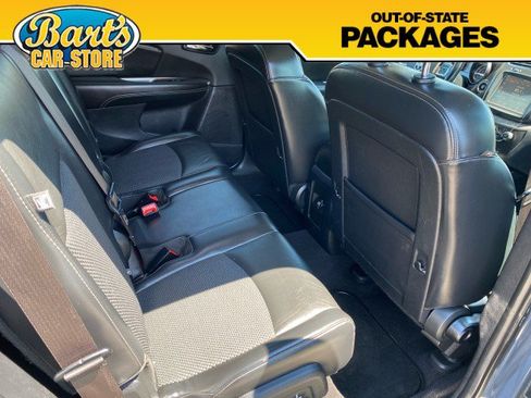 Used 2018 Dodge Journey Crossroad AWD/4WD image 14